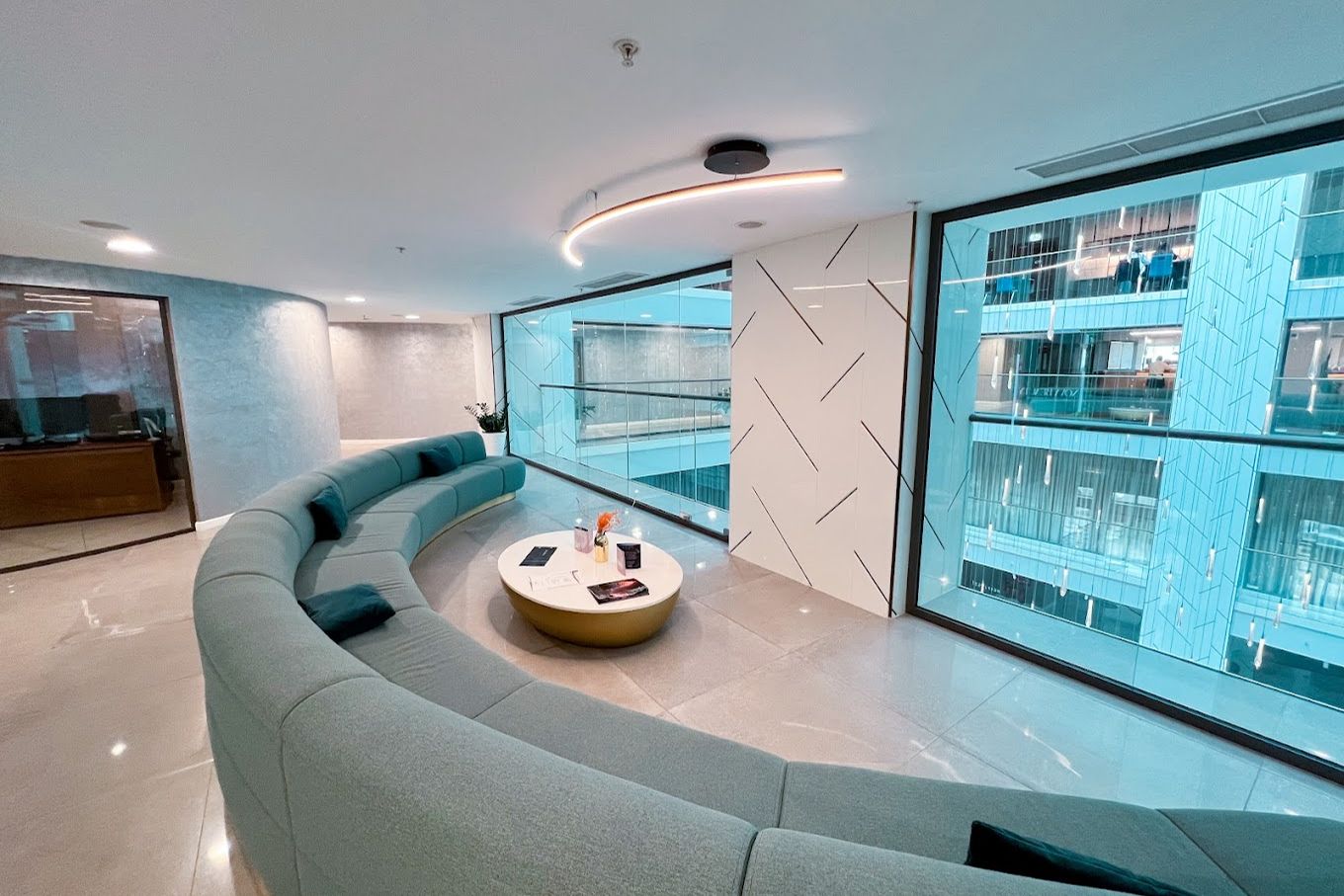 Nova Beauty interior